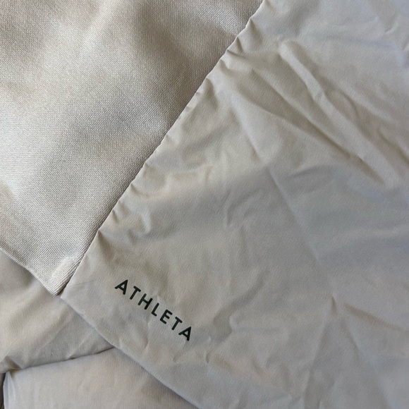 Athleta Inlet Jacket, Tinsel Purple, Medium - Picture 12 of 13